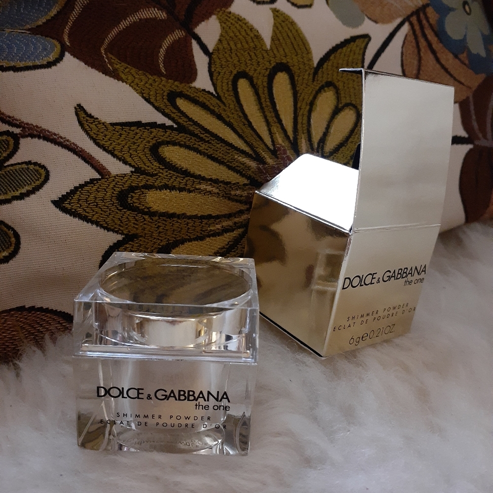 Dolce &Gabbana the one shimmering powder